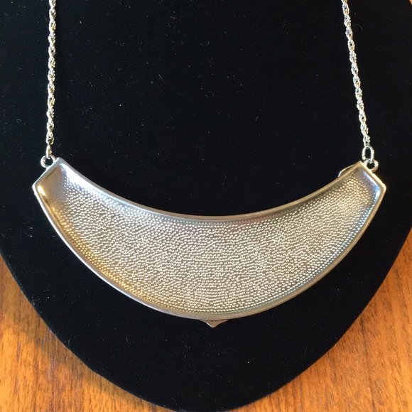 Statement Necklace | Silver & Faux Turquoise - Picture 13 of 13